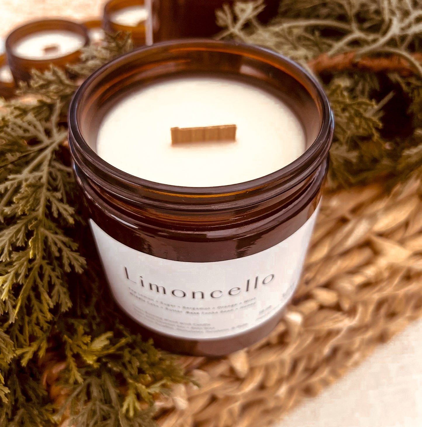 14 oz Clean Burning Wood Wick Candle