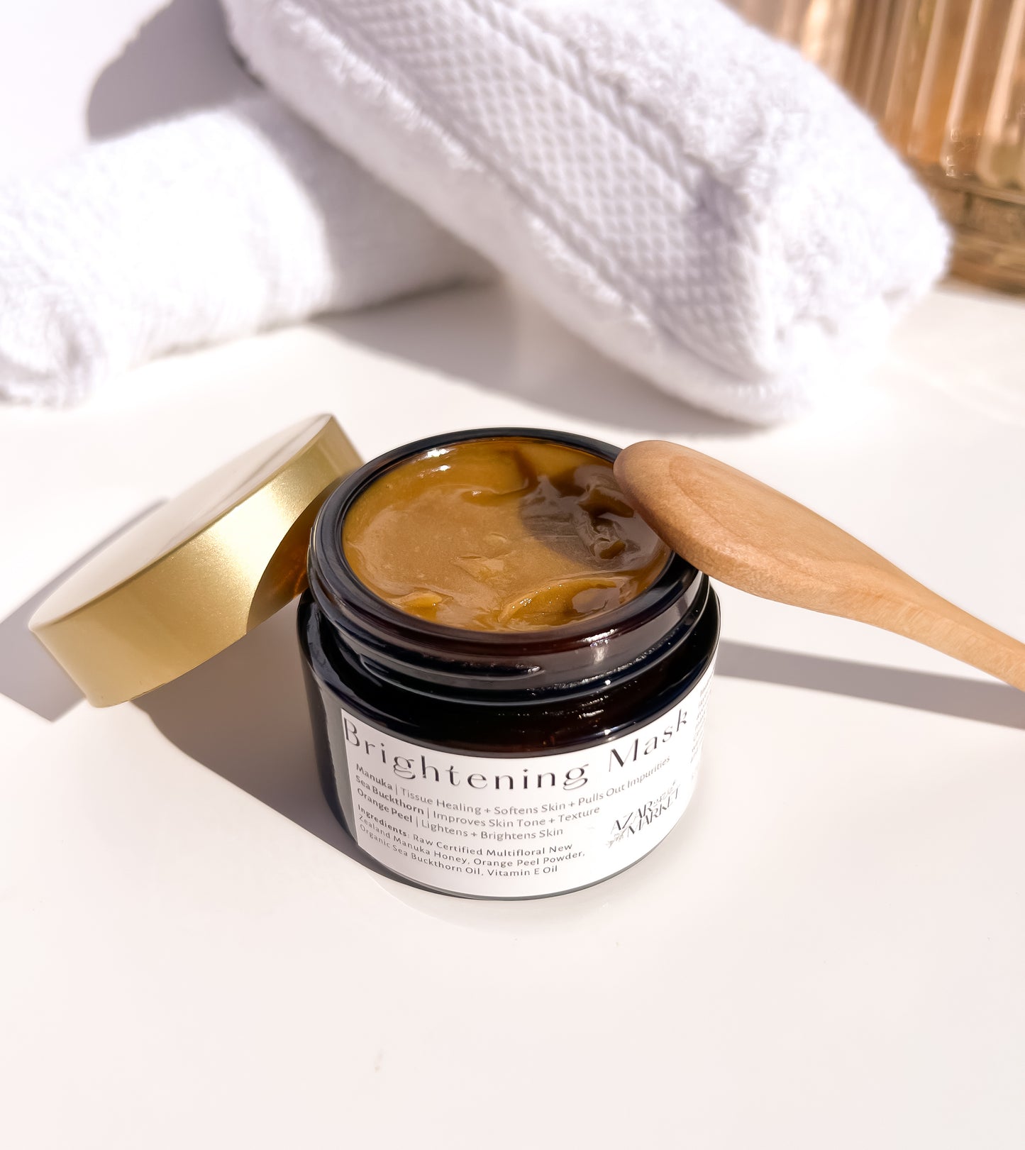 Brightening Manuka Face Mask